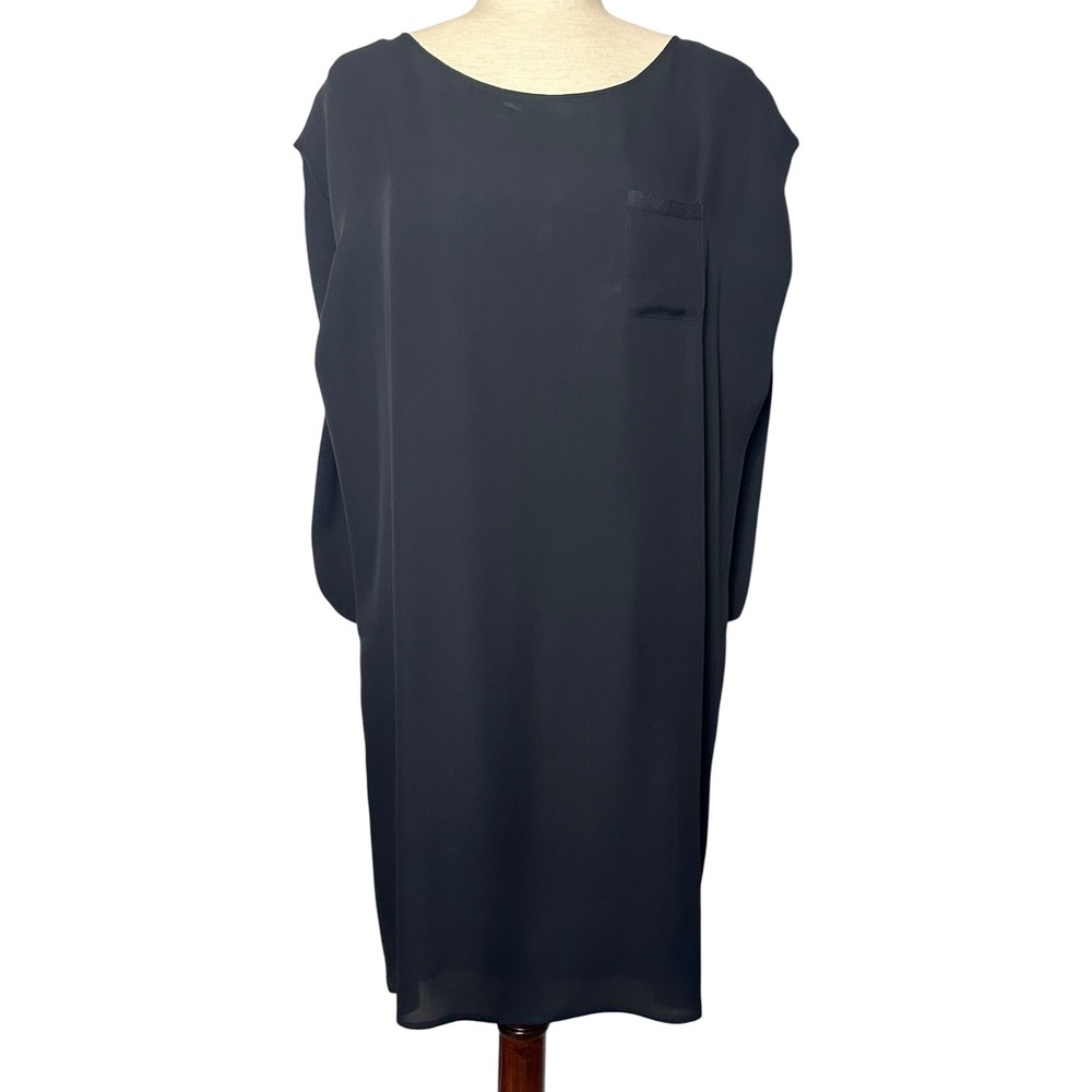 Brochu Walker Black 100% Silk Sleeveless Shift Dress Large Chest Pocket Draped